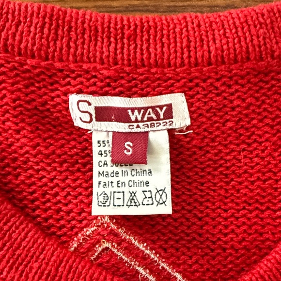 Vintage Christmas Sweater size small - Picture 2 of 8